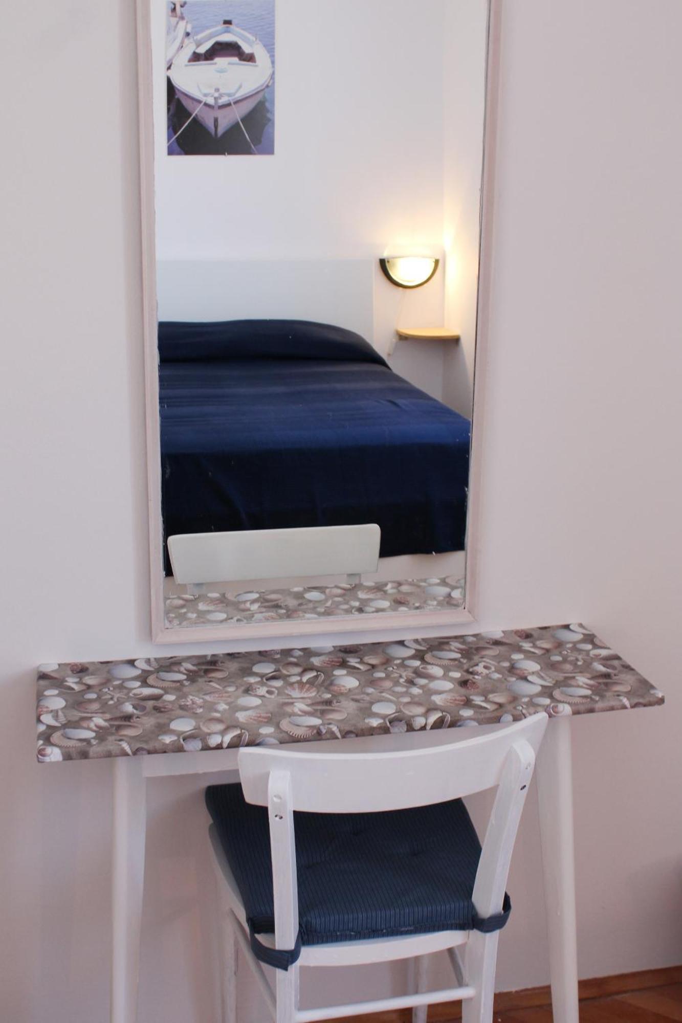 Apartments With A Parking Space Vodice - 7604 Rum bild